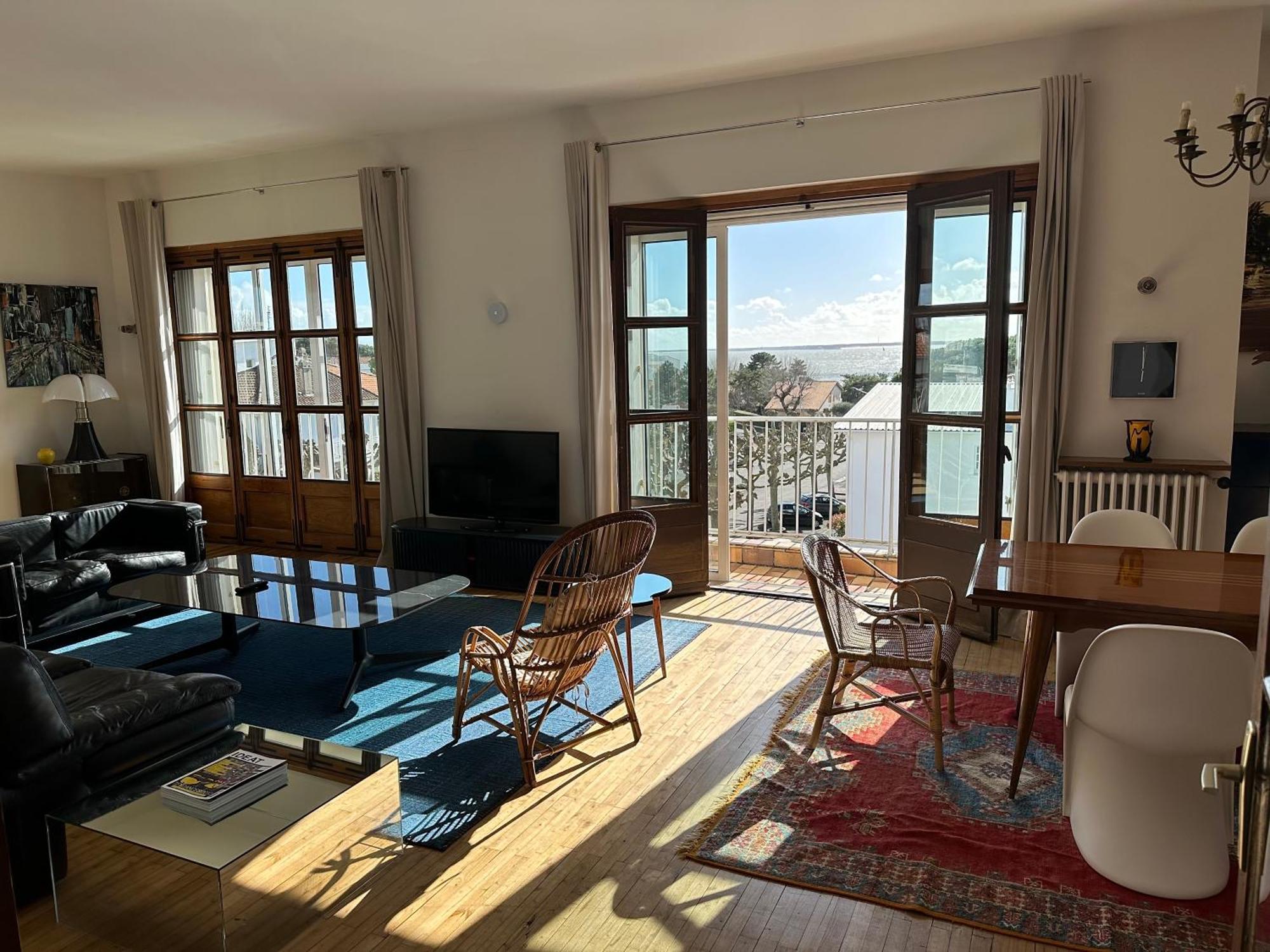 Appartement Superbe T3 vue mer à Royan, 5 mn à pied des plages Extérieur photo